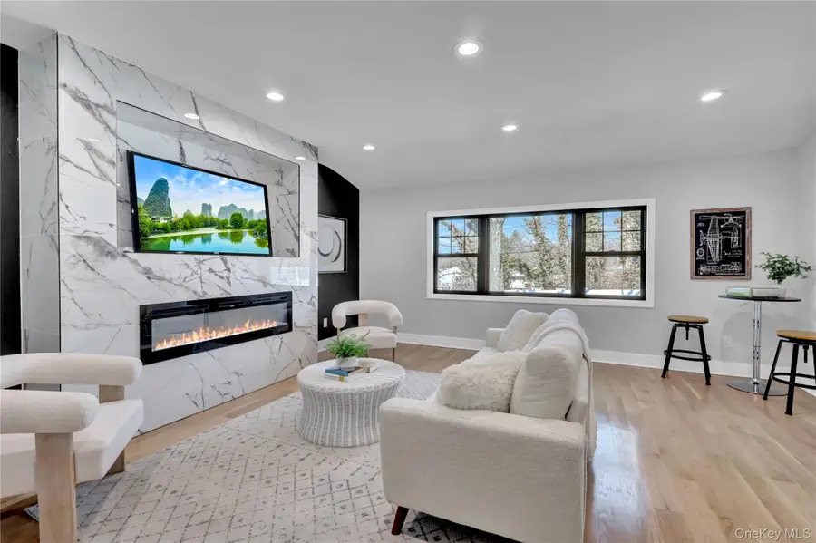 105 Radcliff Avenue, Port Washington, NY 11050 - #3