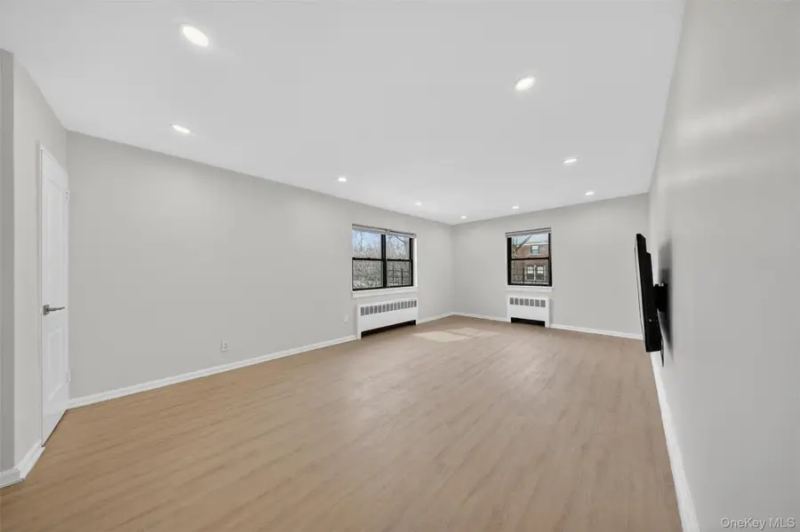 21910 75th Avenue #256B2, Oakland Gardens, NY 11364 - #2