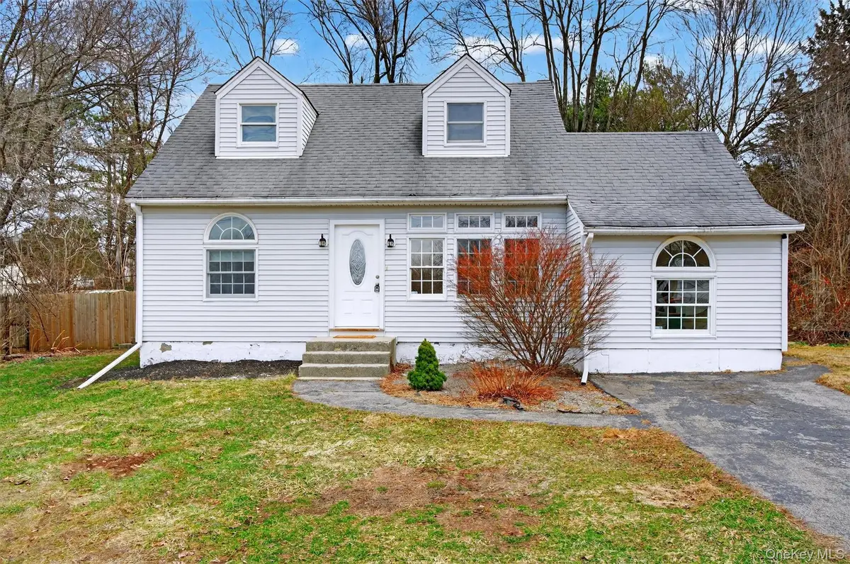 19 Cayuga Drive, Wappingers Falls, NY 12590 - #1