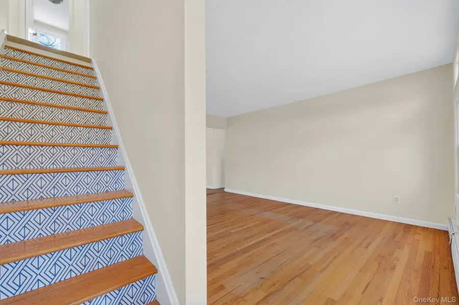 19 Cayuga Drive, Wappingers Falls, NY 12590 - #3