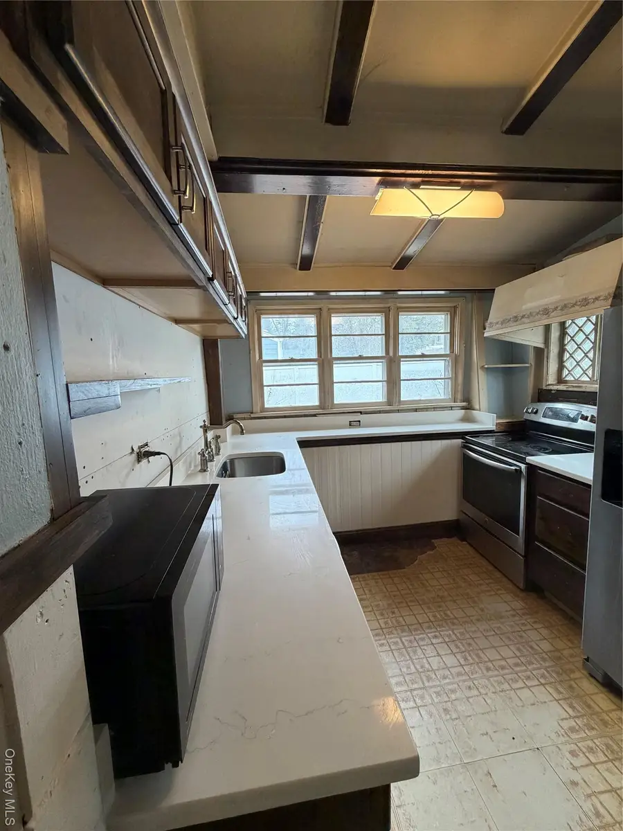 2 Margaret Lane, Huntington, NY 11743 - #2