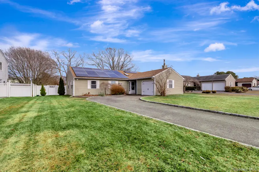 39 Frost Valley Drive, East Patchogue, NY 11772 - #2