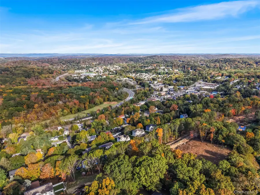 1 Stella Road, Thornwood, NY 10594 - #3