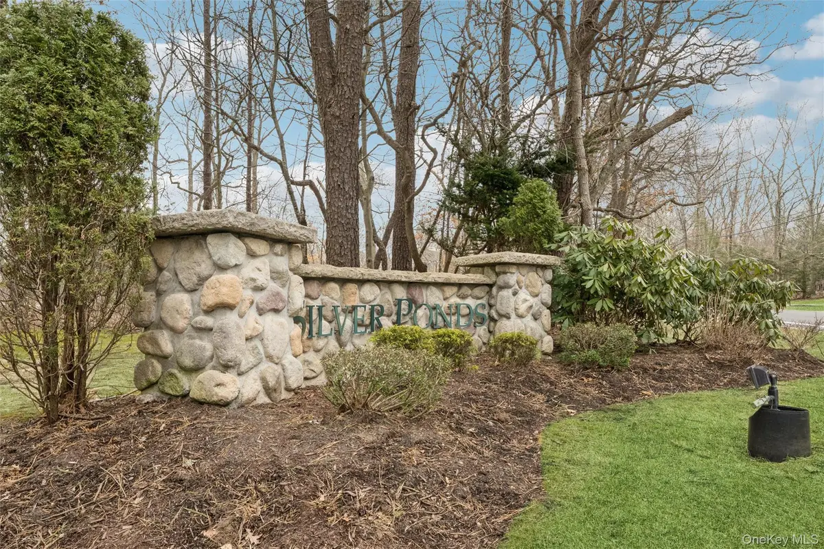 154 Farm House Court, Manorville, NY 11949 - #1