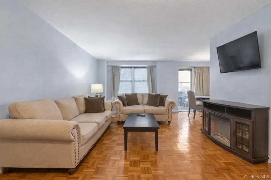 2550 Olinville Avenue #2H, Bronx, NY 10467 - #2