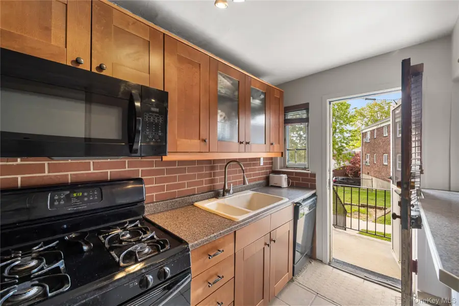 224-30 Manor Road #Duplex, Queens Village, NY 11427 - #2