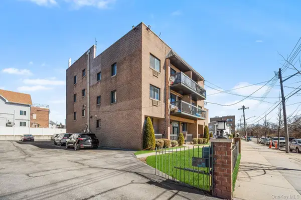 9711 N Conduit Avenue #3C, Ozone Park, NY 11417