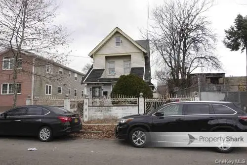 11747 133rd Street, South Ozone Park, NY 11420