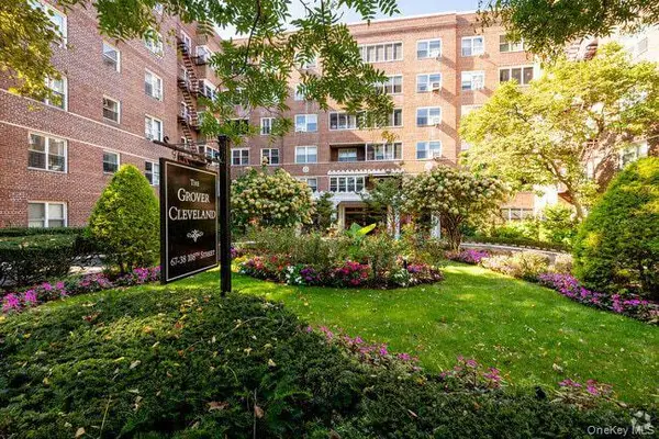 67-38 108th Street #C17, Forest Hills, NY 11375