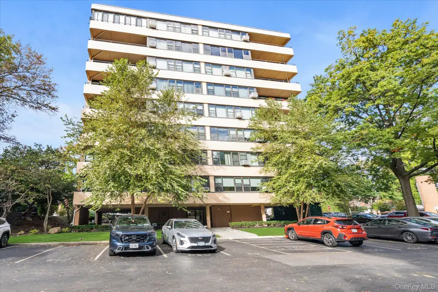 9-05 162 Street #6D, Beechhurst, NY 11357 - #2