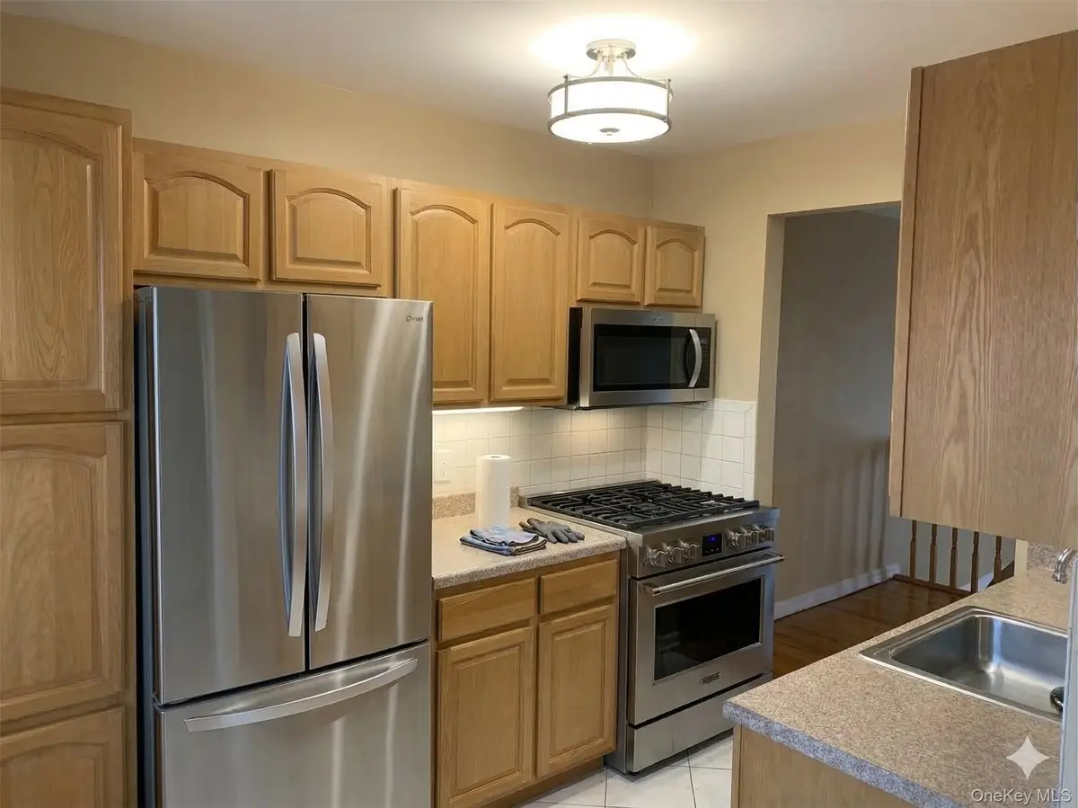 4216 E Tremont Avenue, Bronx, NY 10465 - #1