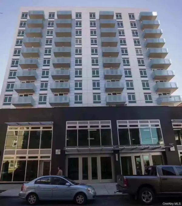 14238 37th Avenue #4C, Flushing, NY 11354