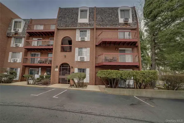 55 N Broadway, White Plains, NY 10601