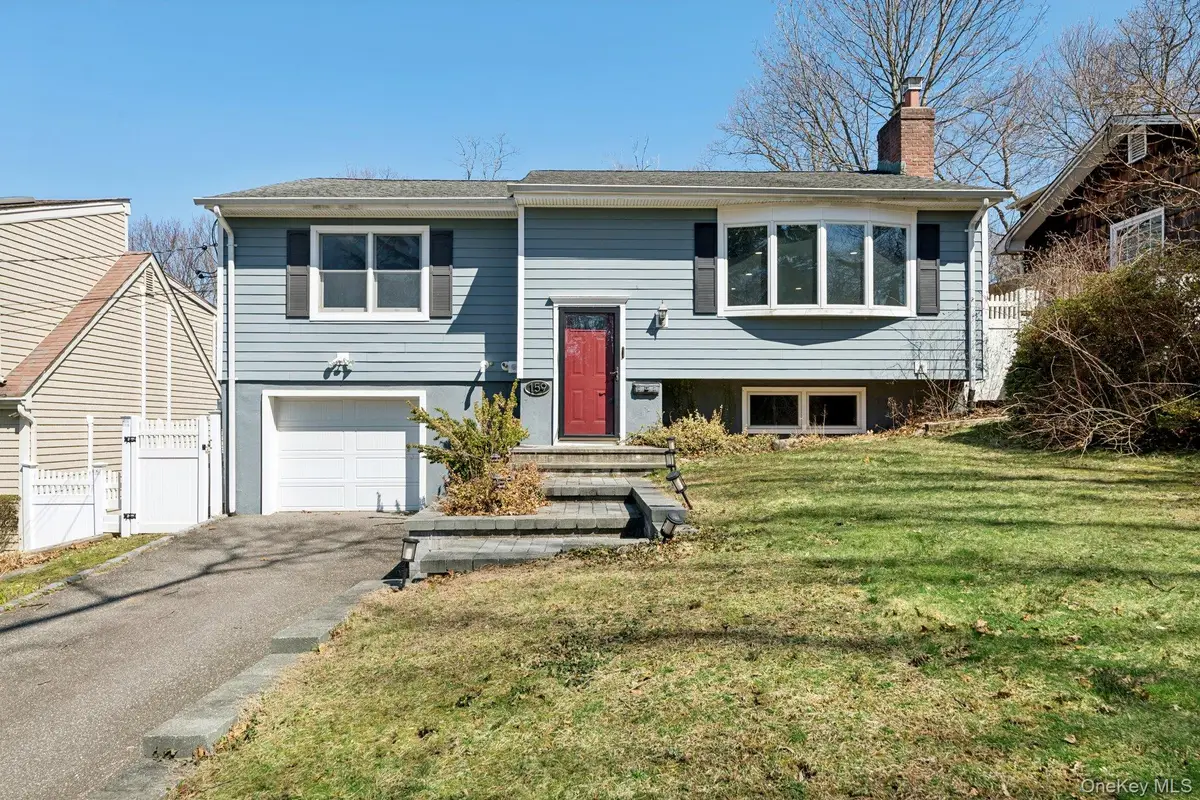 159 Chestnut Circle, Northport, NY 11768 - #1