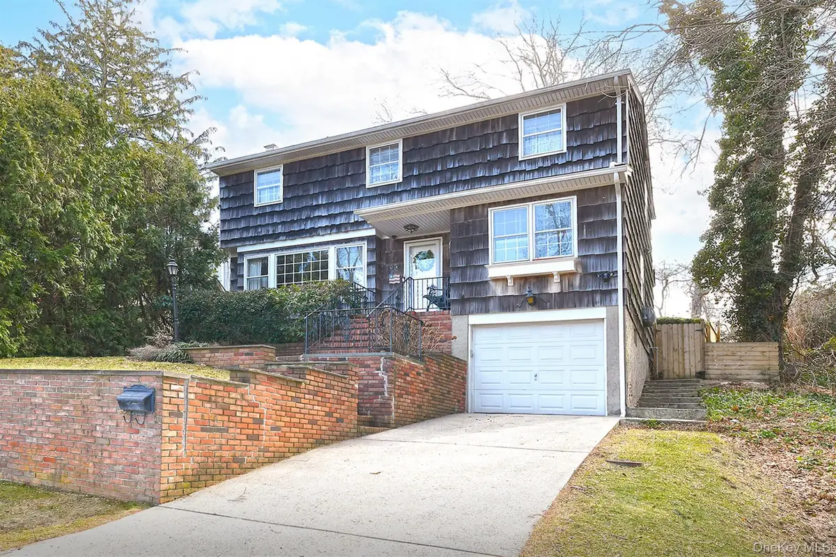 90 E 25th Street, Huntington Station, NY 11746 - #1