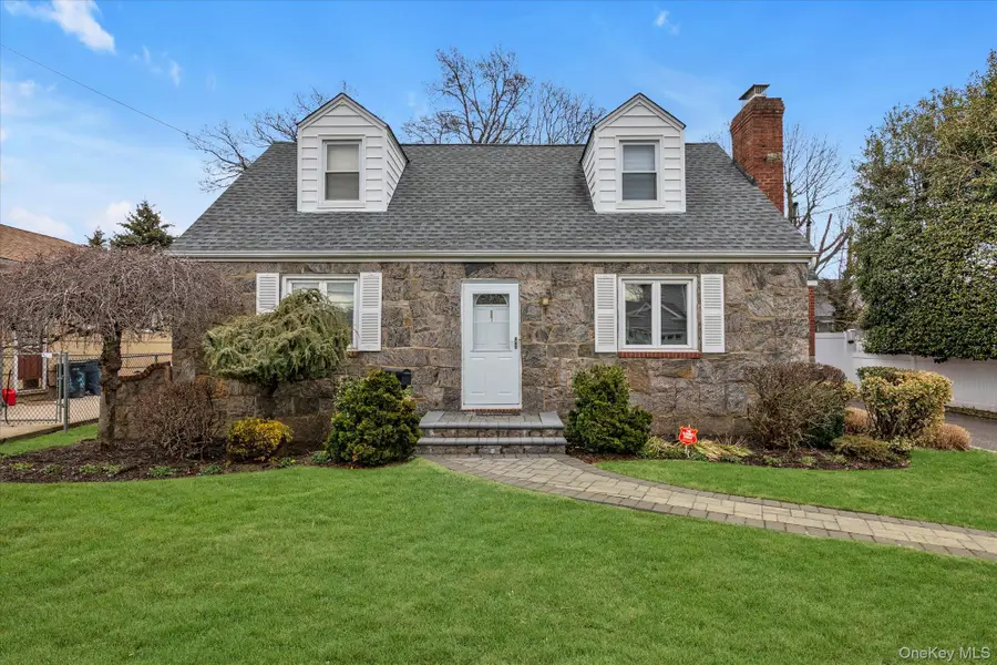 87 Powell Avenue, Merrick, NY 11566 - #2