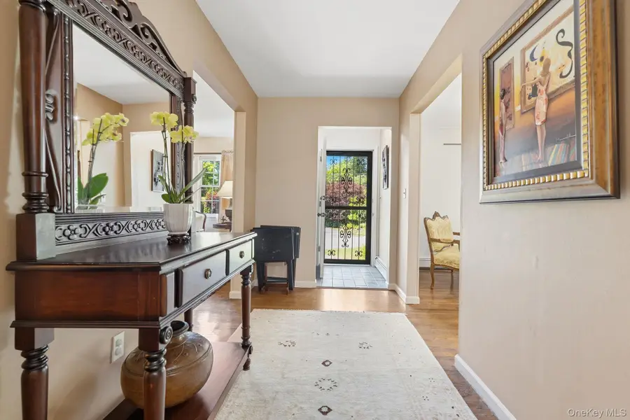 3 Dupont Avenue, White Plains, NY 10605 - #3