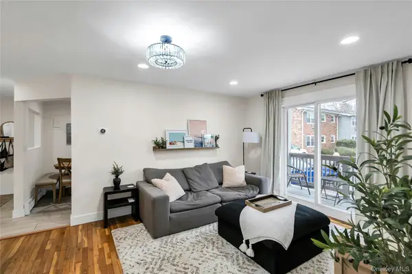 43 Fair Harbor Drive #43 Building 3, Patchogue, NY 11772