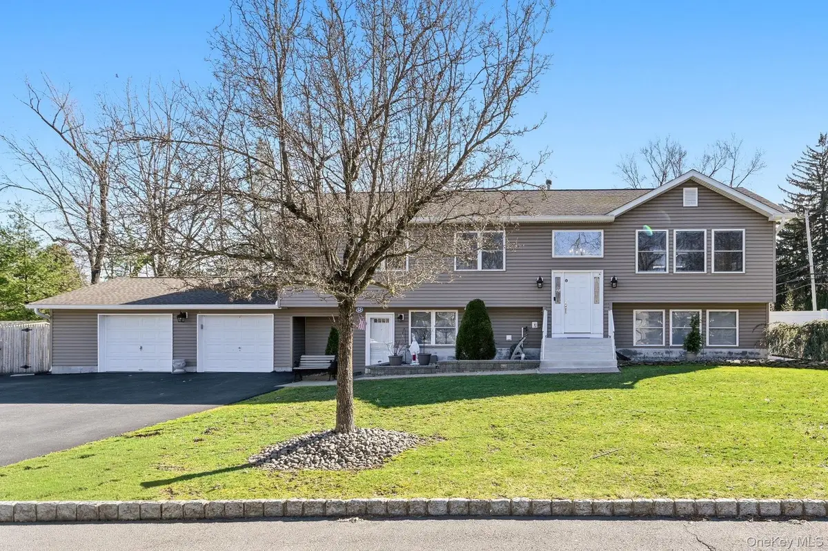 1 Penny Lane, West Nyack, NY 10994 - #1