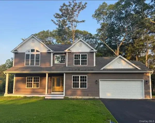 2384 A N/C Walnut Avenue, Ronkonkoma, NY 11779