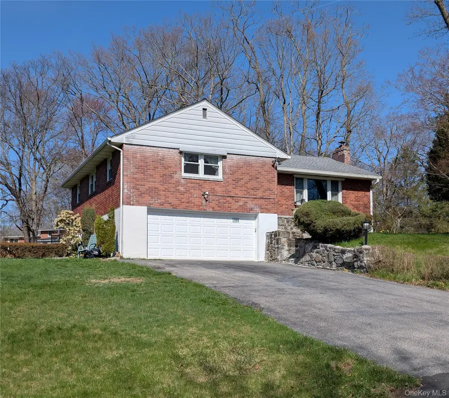 4 Michelle Drive, Newburgh, NY 12550 - #2