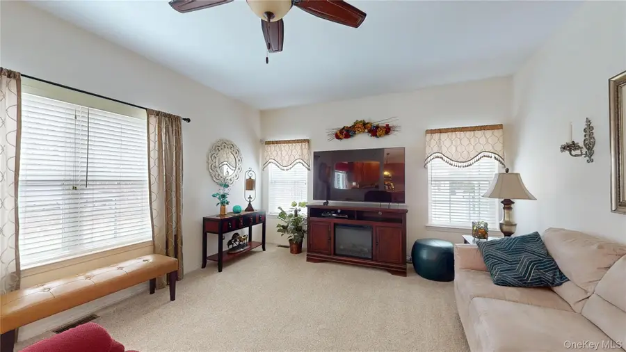 186 Bernstein Boulevard, Center Moriches, NY 11934 - #3