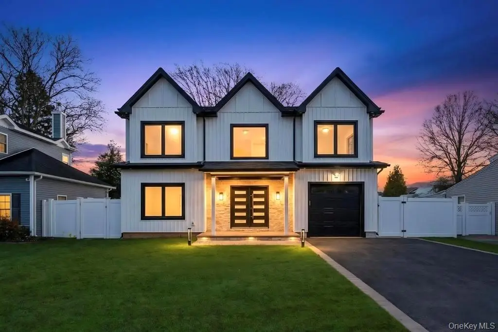 26 Fieldstone Drive, Syosset, NY 11791 - #1