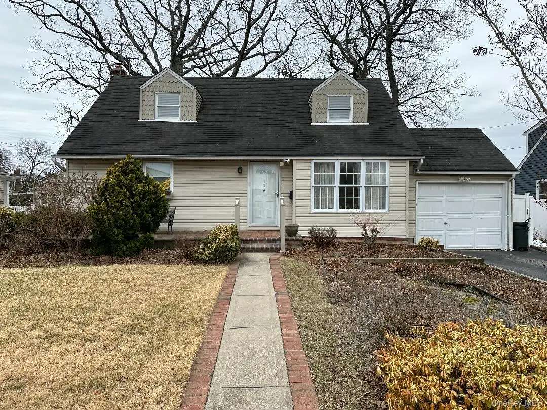 1009 Park Lane N, Franklin Square, NY 11010 - #1