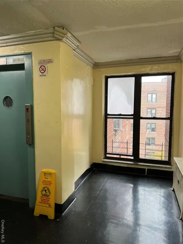 44-21 Macnish St. #2B, Elmhurst, NY 11373