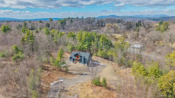 32 Pro Court, Hurley, NY 12443