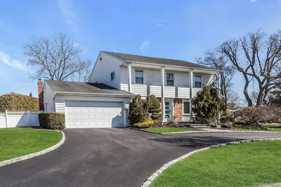 5 Jan Lane, Woodbury, NY 11797 - #3