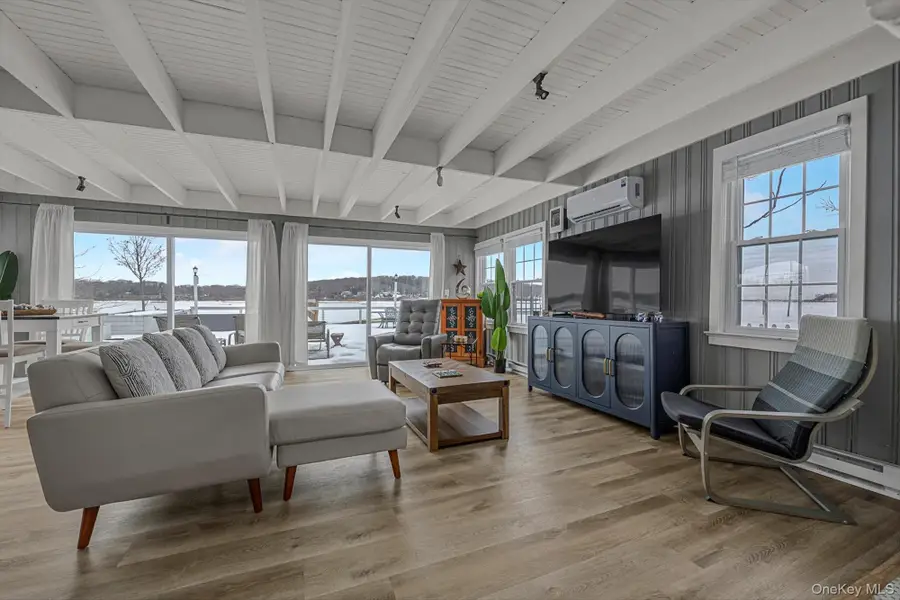 201 Woodbine Avenue, Northport, NY 11768 - #3