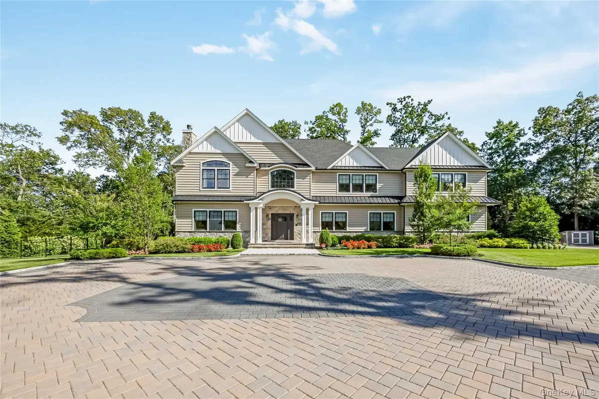 11 Landview Drive, Dix Hills, NY 11746 - #1