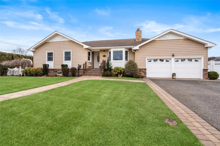 20 Biltmore Boulevard, Massapequa, NY 11758 - #2