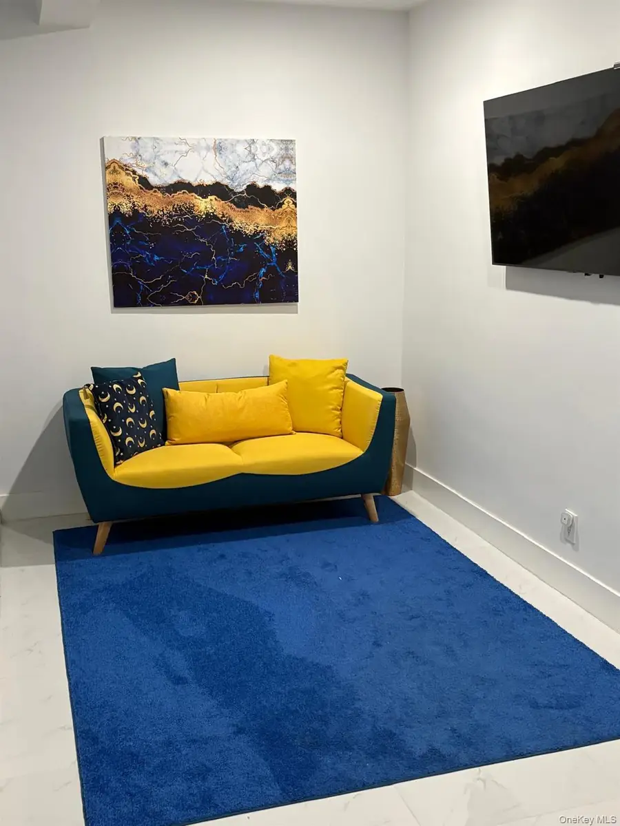 4 Sadore #1R, Yonkers, NY 10710 - #3