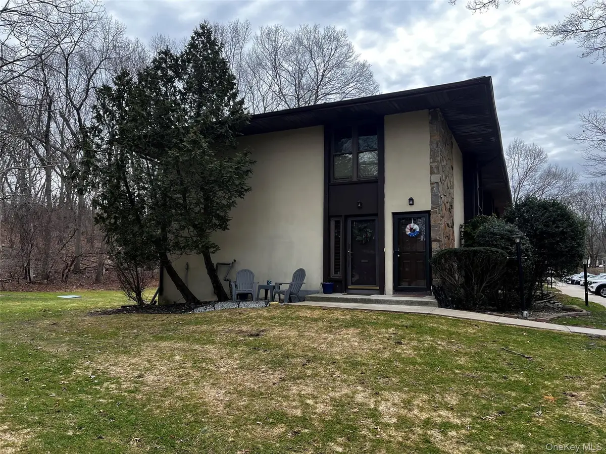 1 Pine Court #1, Selden, NY 11784 - #1