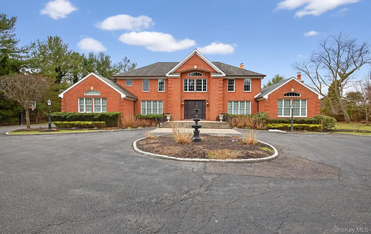 301 Berry Hill Road, Oyster Bay Cove, NY 11791 - #1