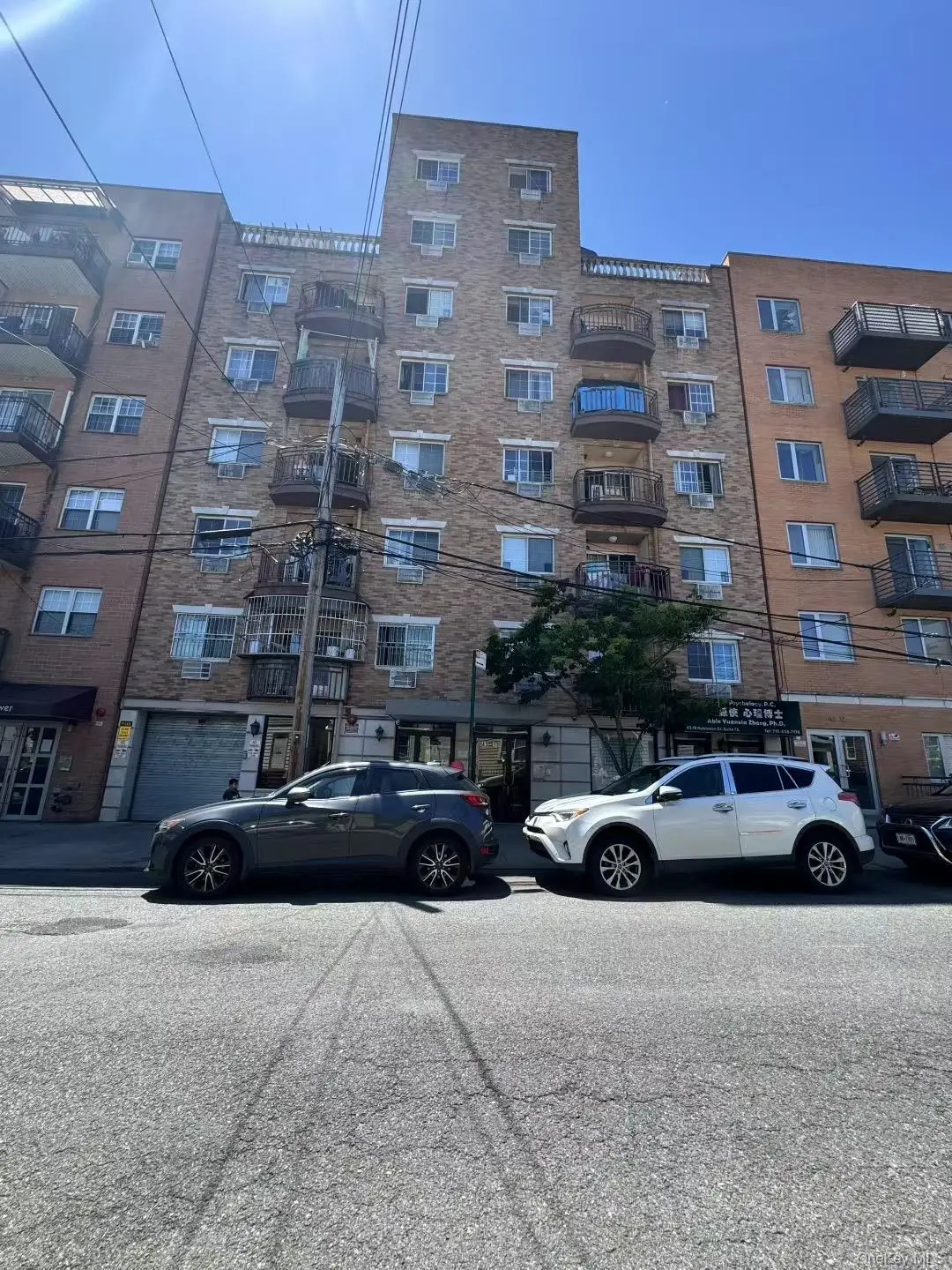 43-18 Robinson Street #7D, Flushing, NY 11355 - #1