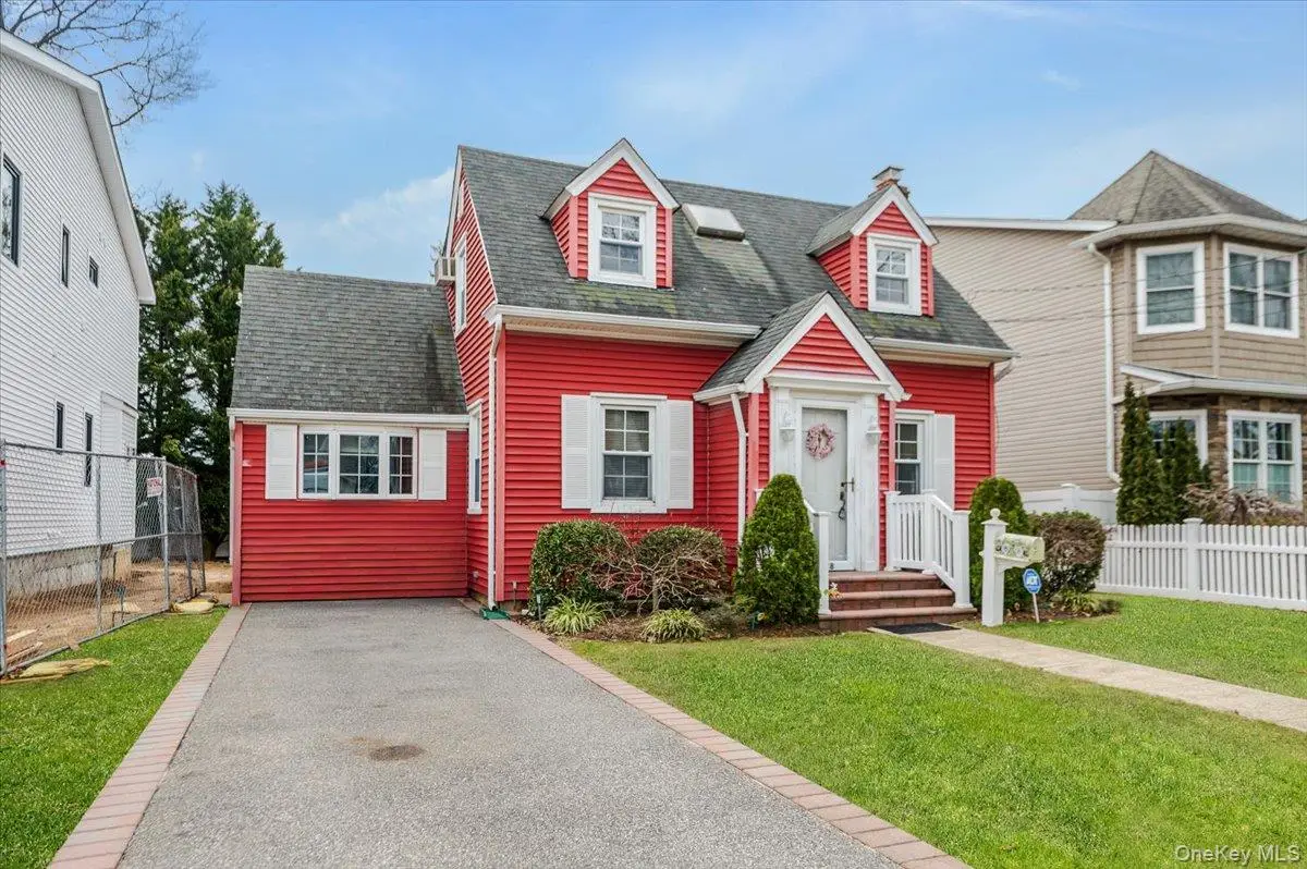 3978 William Street, Seaford, NY 11783 - #1