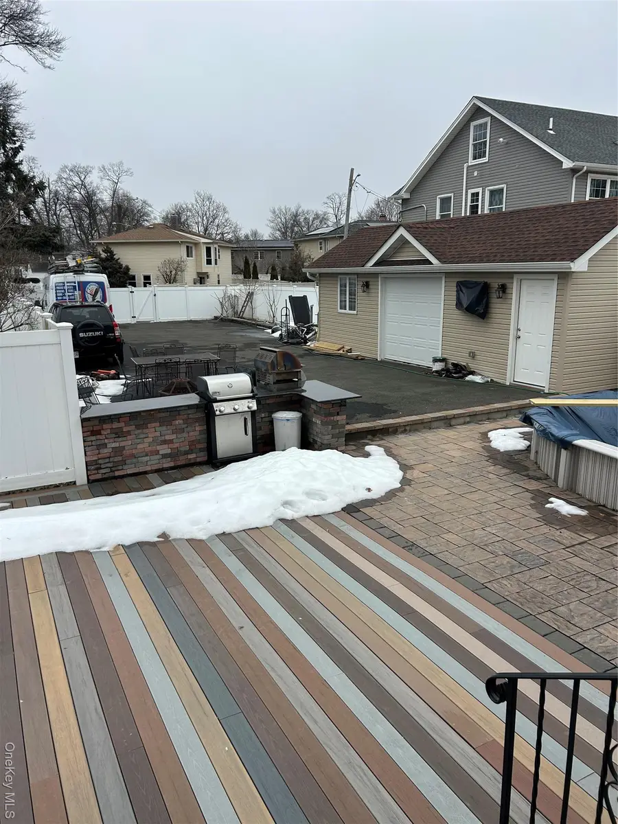 869 De Mott Avenue, Baldwin, NY 11510 - #3