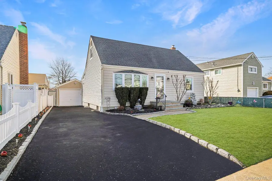 2374 Fish Avenue, North Bellmore, NY 11710 - #2