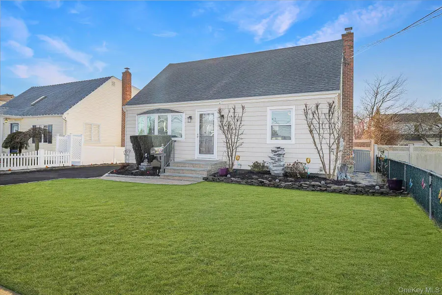 2374 Fish Avenue, North Bellmore, NY 11710 - #3