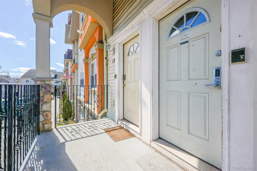 16 Elm Street #311, Spring Valley, NY 10977 - #3