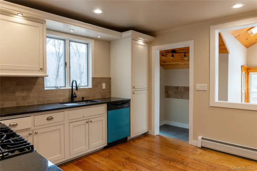 523 Shenandoah Road, Hopewell Junction, NY 12533 - #3