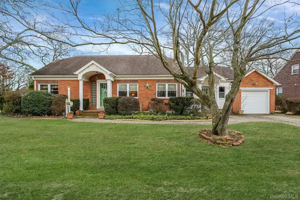 64 John Street, Patchogue, NY 11772