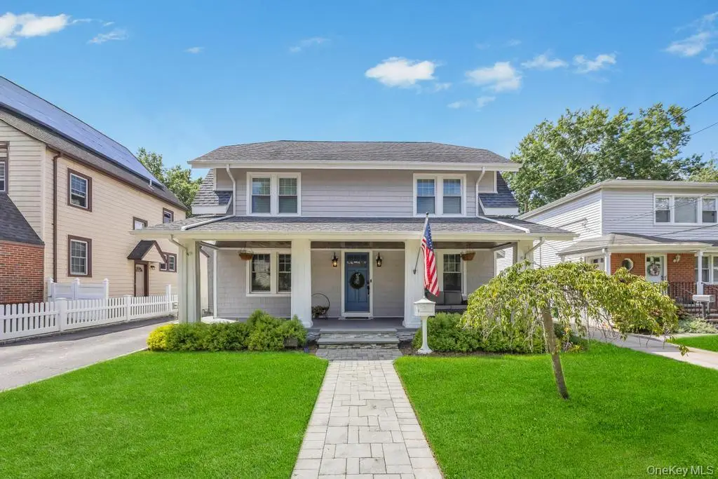 14 Lenox Avenue, Lynbrook, NY 11563 - #1