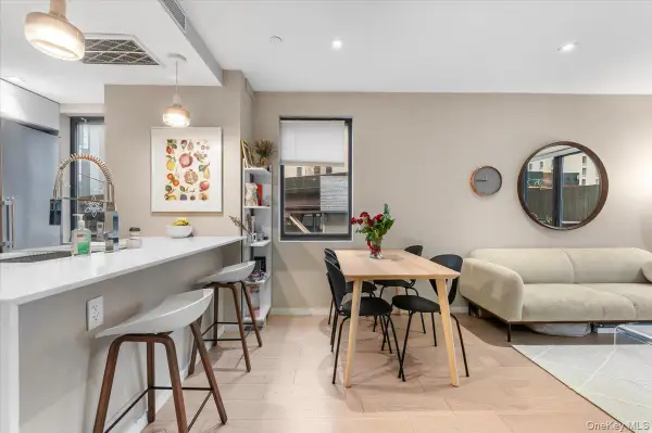 42-50 27th Street #2C, Long Island City, NY 11101