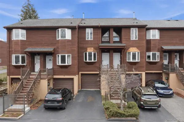 17 Knoll View, Ossining, NY 10562