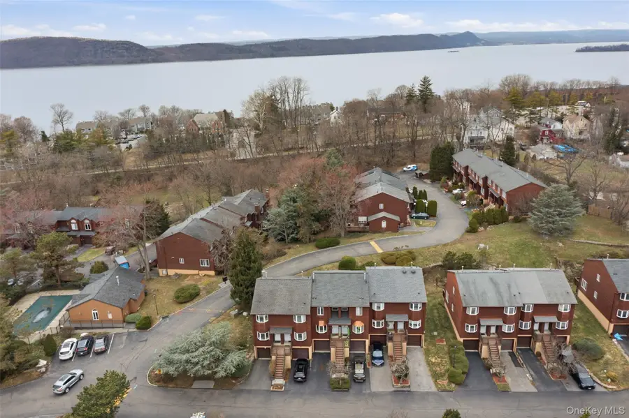 17 Knoll View, Ossining, NY 10562 - #2