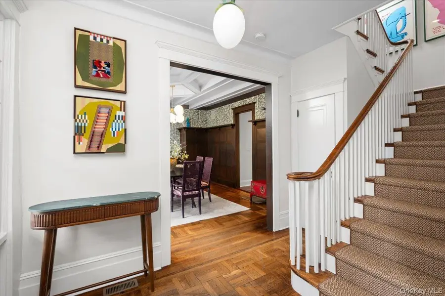 33 Young Avenue, Pelham, NY 10803 - #3